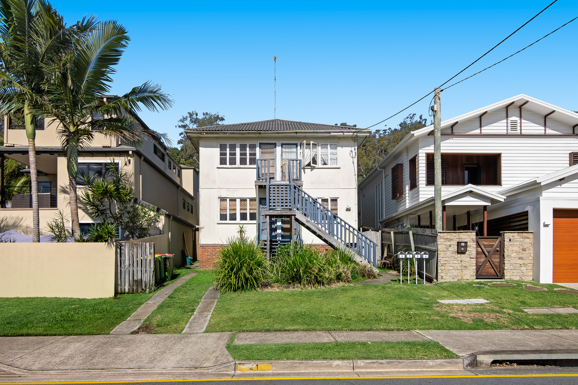 MEDIUM DENSITY RESIDENTIAL