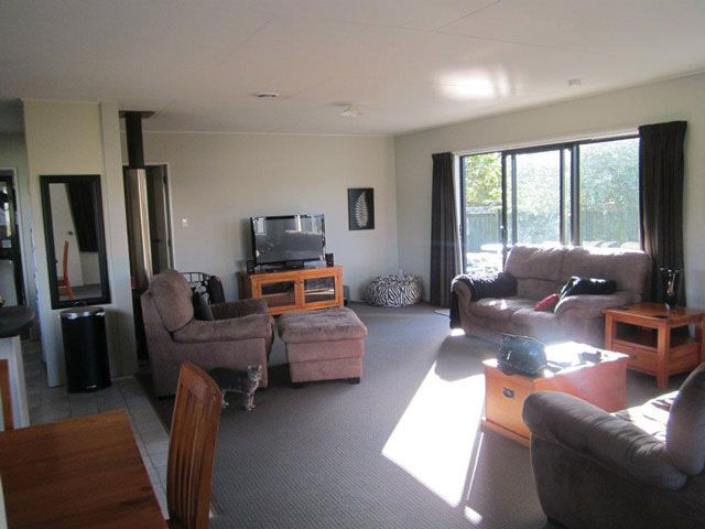 19 Okona Crescent, Ngongotaha, Rotorua, 2 ਕਮਰੇ, 1 ਬਾਥਰੂਮ
