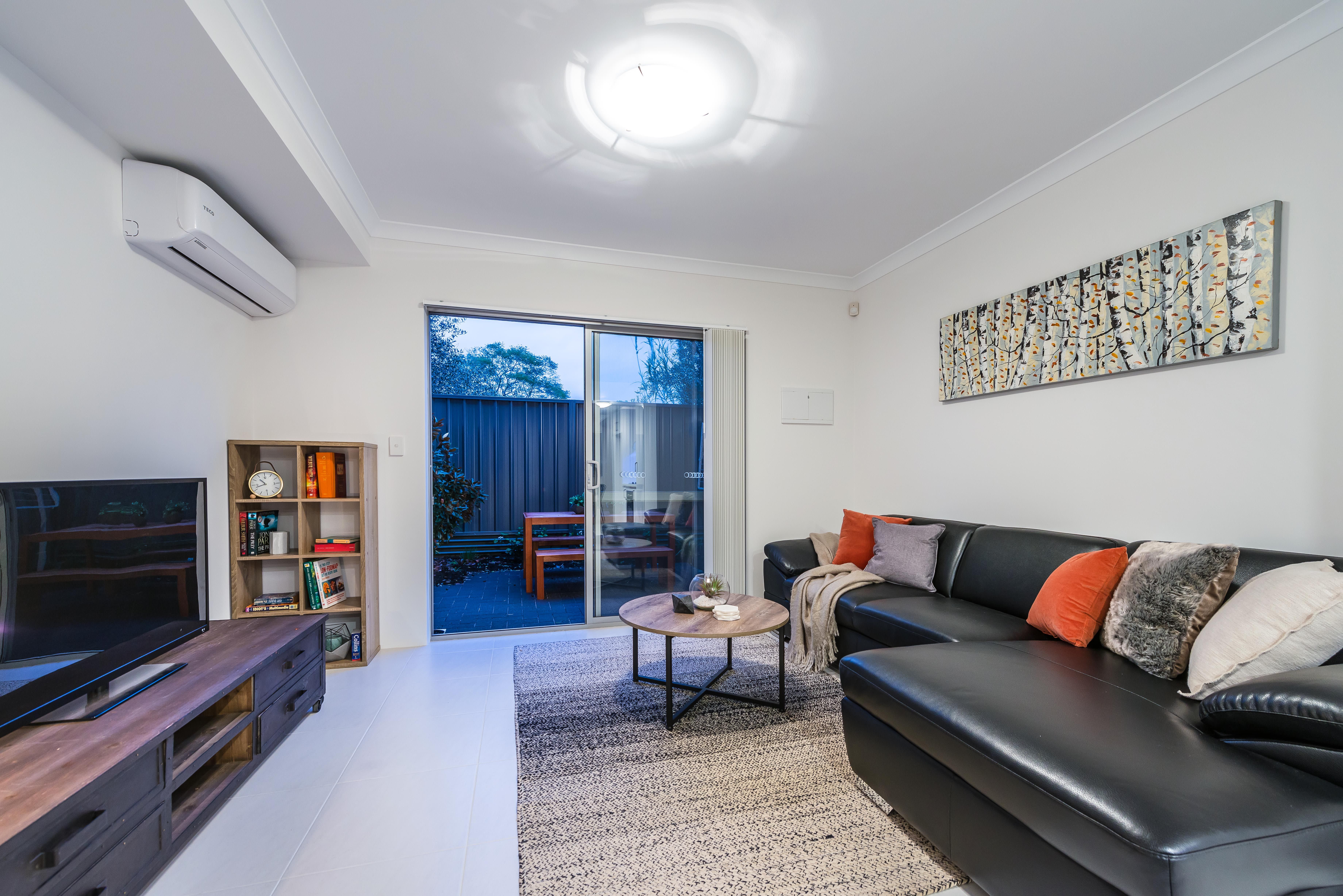 UNIT 9 196 ALMA RD, North Perth, Perth CBD, 0房, 0浴, Townhouse