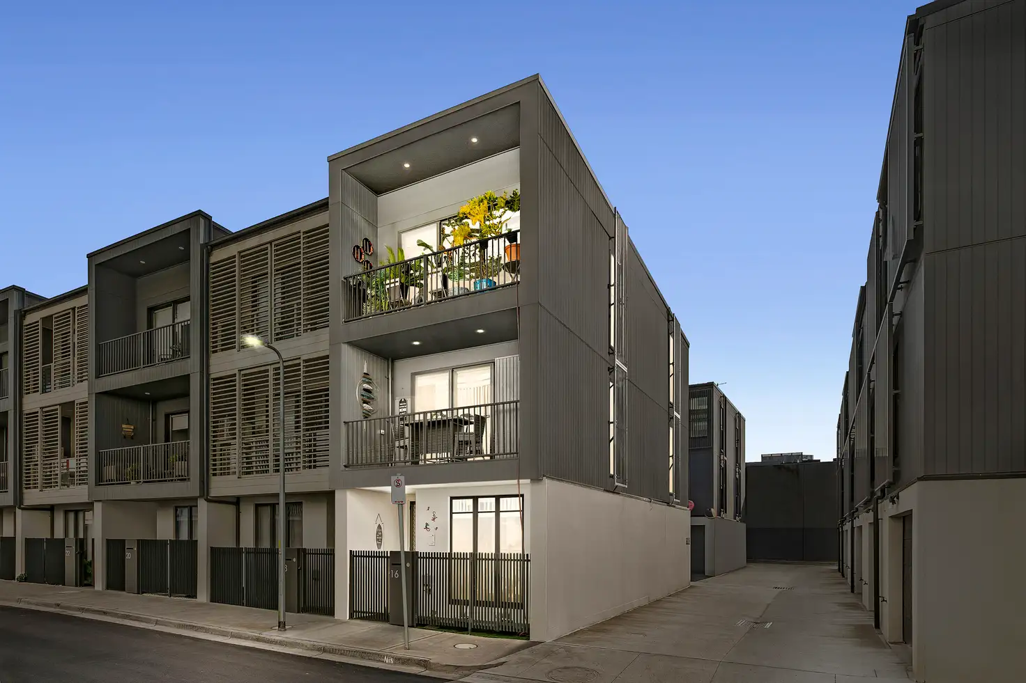 16 WINDSOR TCE, Williamstown, South West Melbourne, 0 Bedrooms, 0 Bathrooms, Townhouse