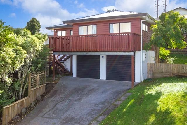 2/70 Athena Drive, Totara Vale, North Shore City, 3 રૂમ, 1 બાથરૂમ