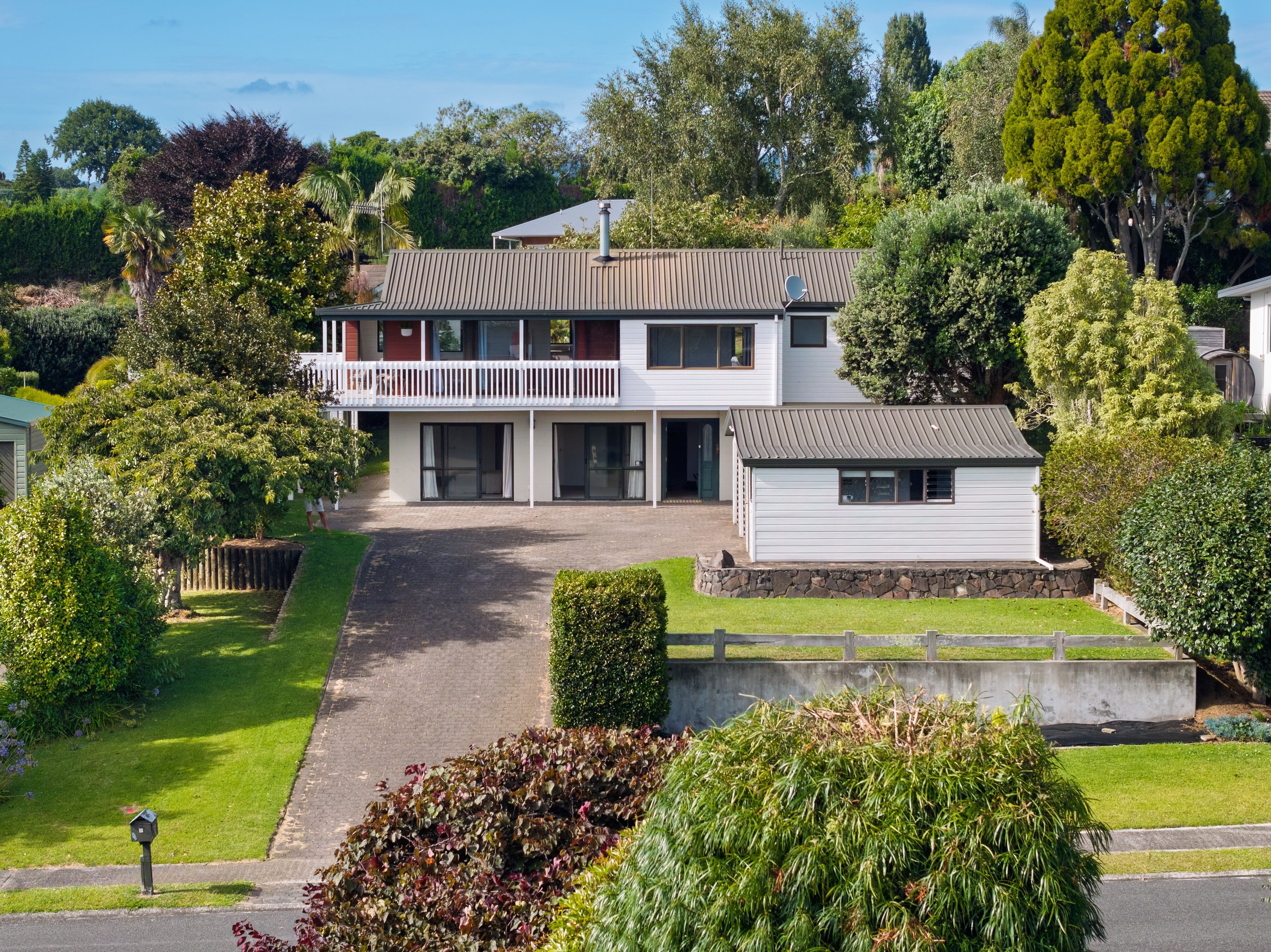 10 Lindoch Avenue, Te Puna, Bay Of Plenty, 5房, 3浴, House