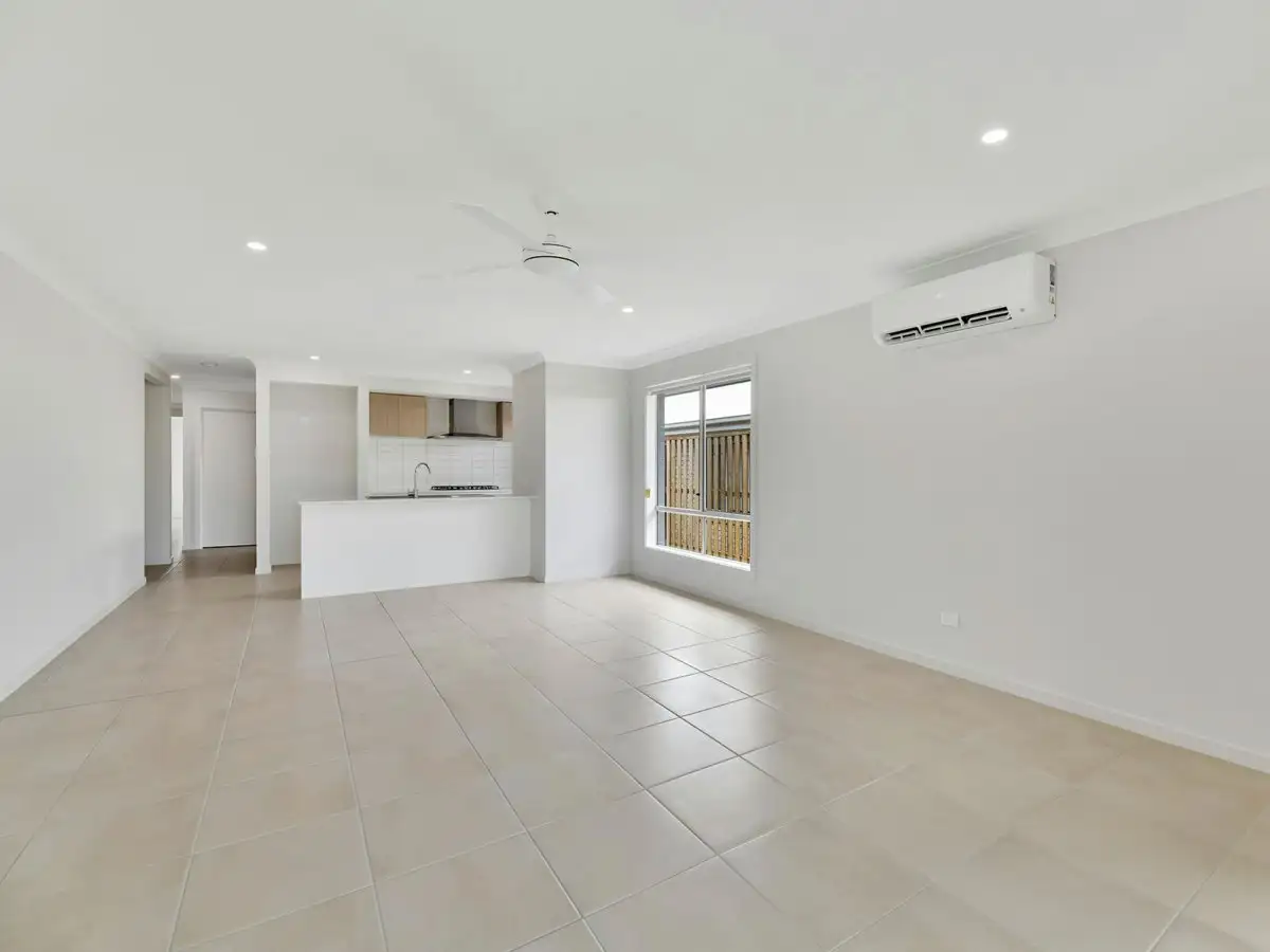 33 MOUNT MEE ST, PARK RIDGE QLD 4125, 0 침실, 0 욕실, House