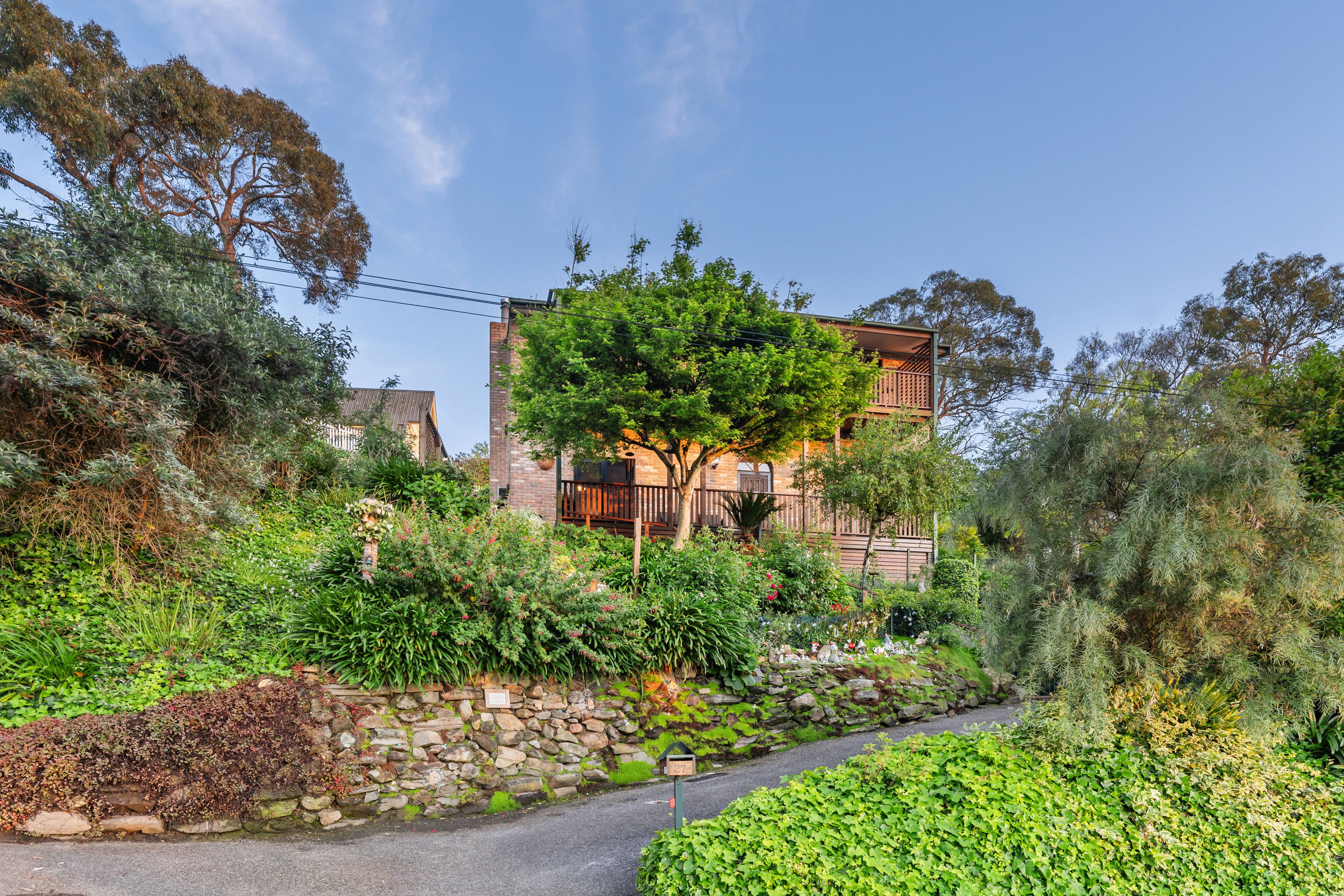 27 WATTLE TREE RD, Bridgewater, Adelaide Hills, 0 कमरे, 0 बाथरूम, House