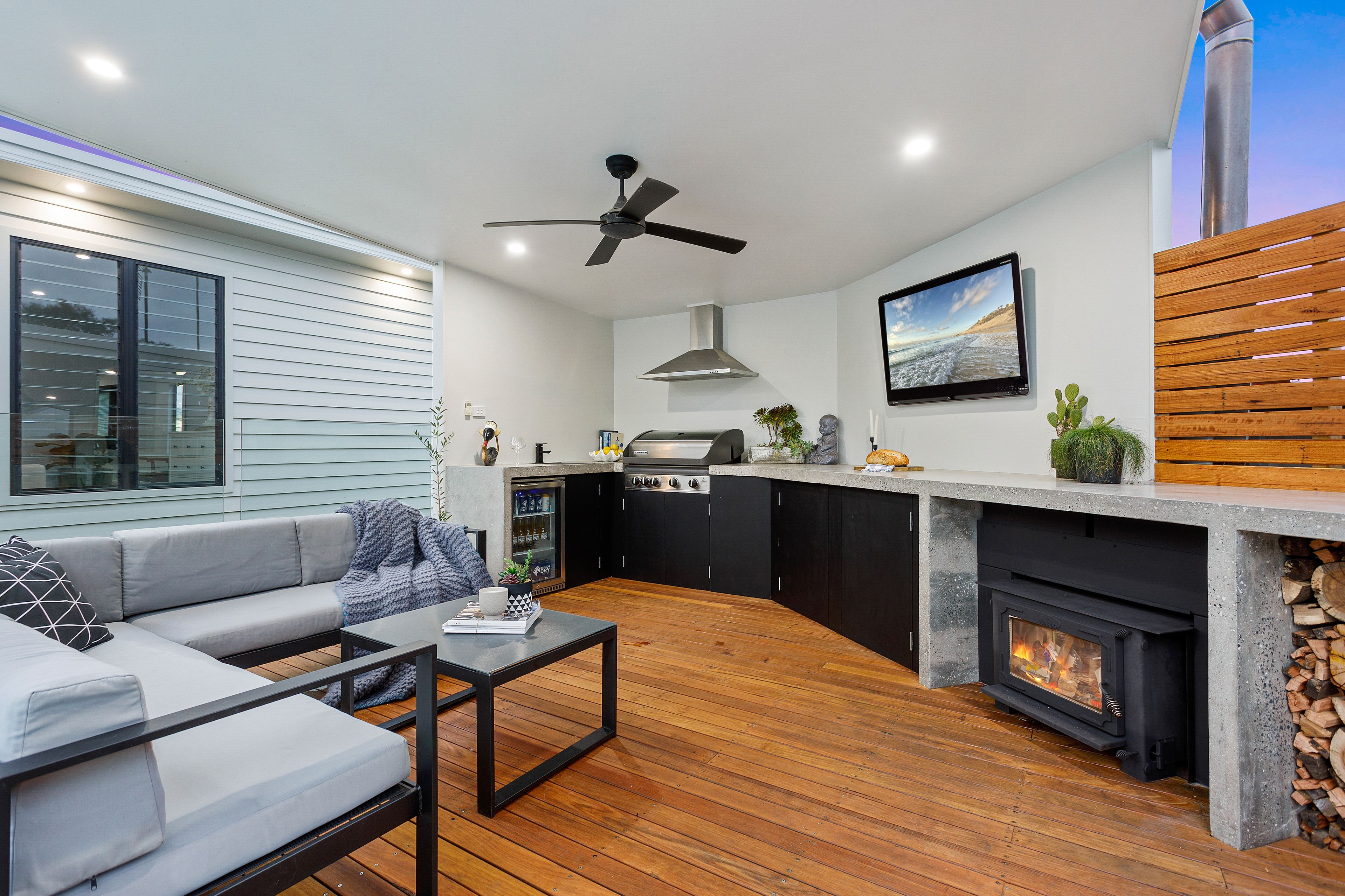 67 SAMMAT AV, BARRACK HEIGHTS NSW 2528, 0 Bedrooms, 0 Bathrooms, House
