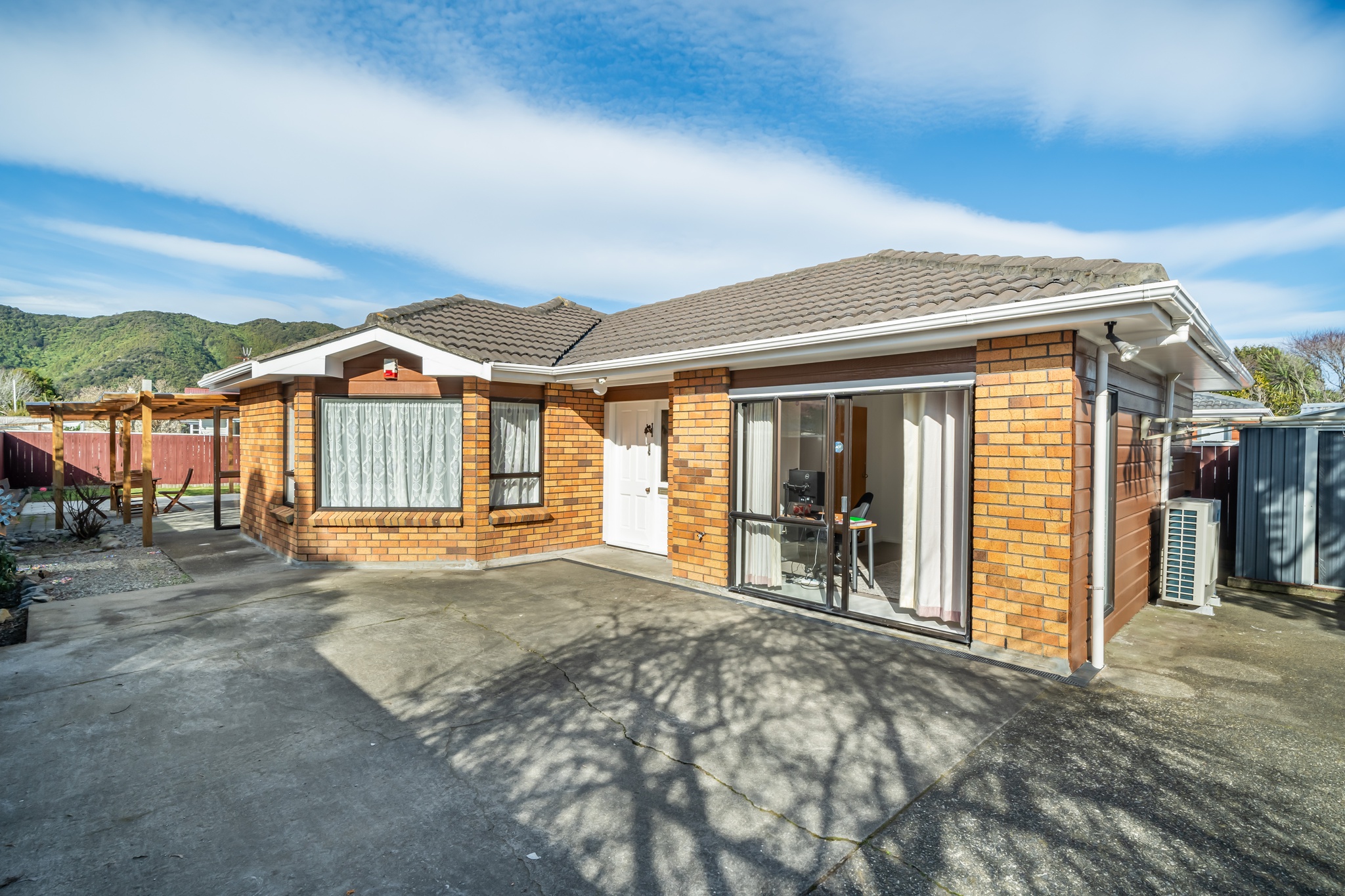 2/12 Raymond Terrace, Fairfield, Lower Hutt, 3 chambres, 0 salles de bain, House