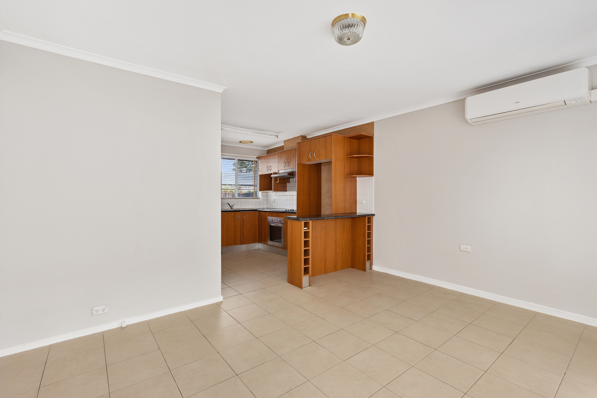UNIT 3 1 FLEMING ST, Brunswick West, North Melbourne, 0 कमरे, 0 बाथरूम, Unit