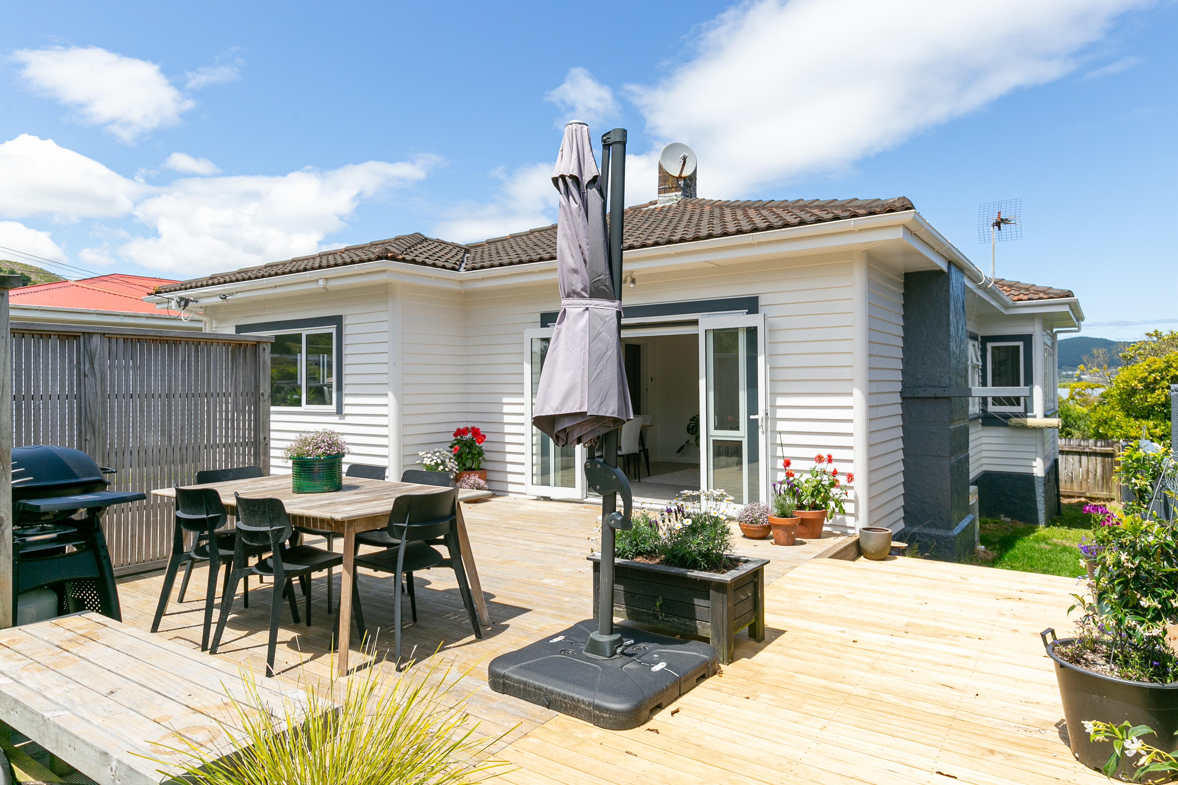 8 Mexted Terrace, Tawa