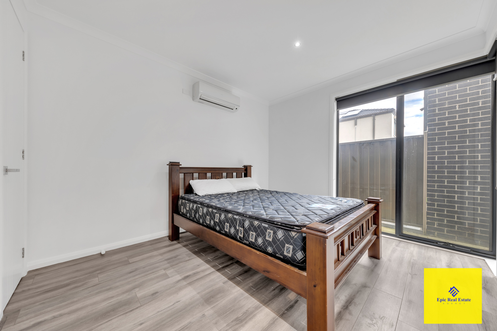 5 GRATTAN COVE, CRAIGIEBURN VIC 3064, 0 Bedrooms, 0 Bathrooms, Townhouse