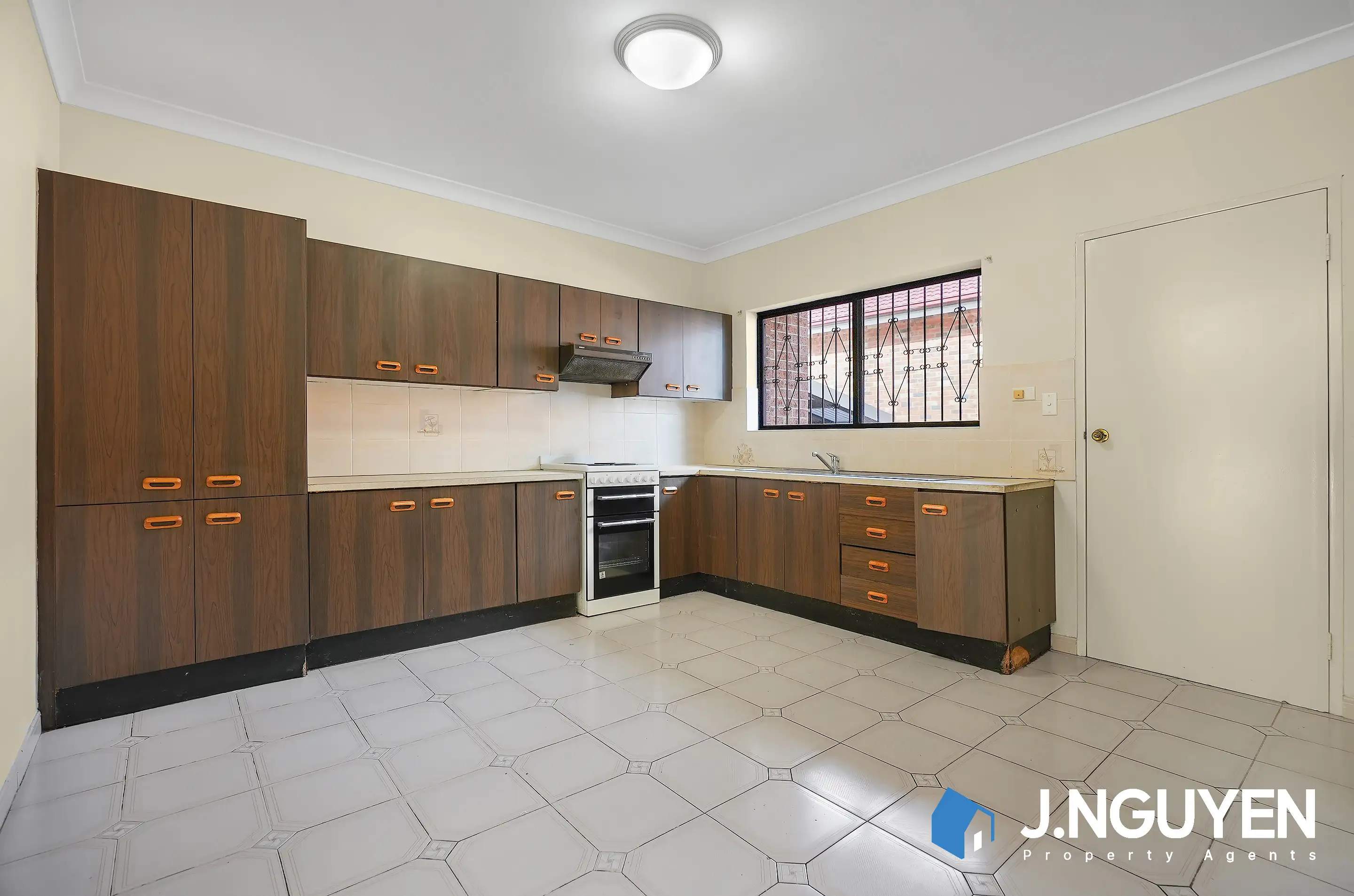 UNIT 10 10-14 KURRAJONG ST, Cabramatta, South Western Suburbs, 0 phòng ngủ, 0 phòng tắm, Townhouse