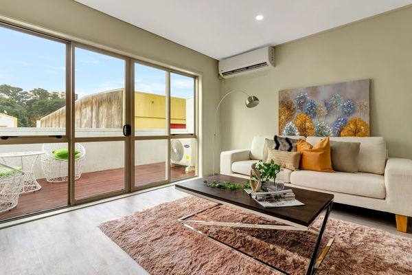 1/4 Ambrico Place, New Lynn, Auckland - Waitakere, 3 Bedrooms, 2 Bathrooms, Unit