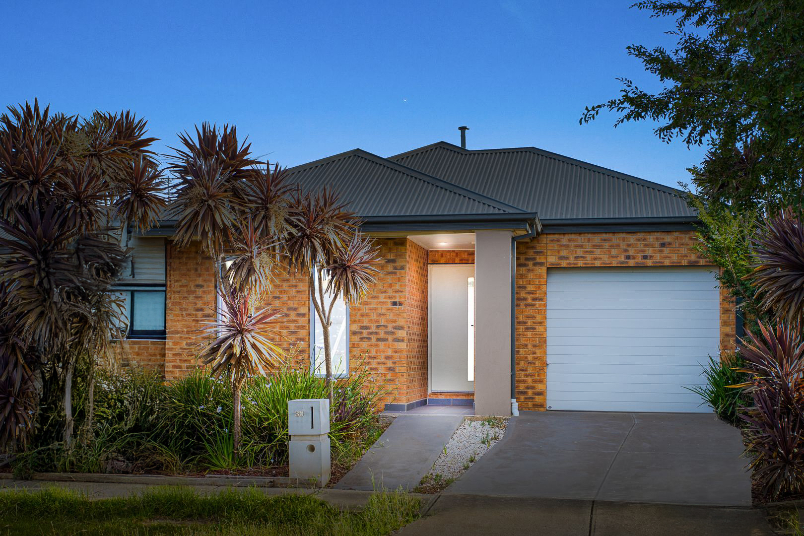 30 MAYESBROOK RD, Manor Lakes, South West Melbourne, 0 Bedrooms, 0 Bathrooms, House