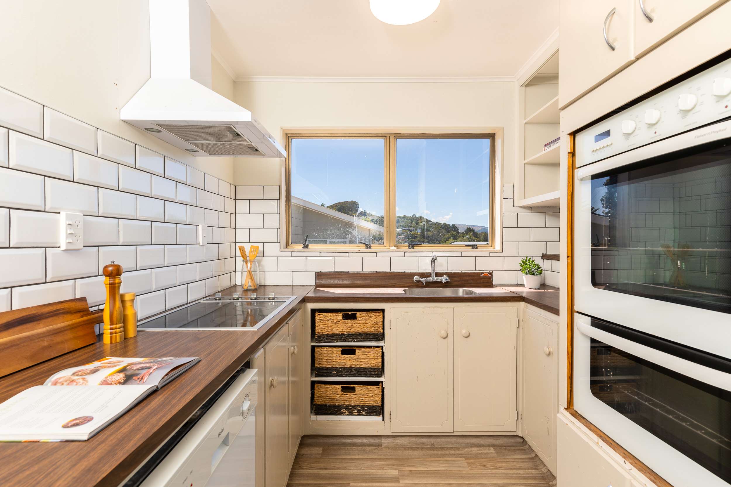 67 Omapere Street, Whitby, Porirua, 3房, 1浴, House