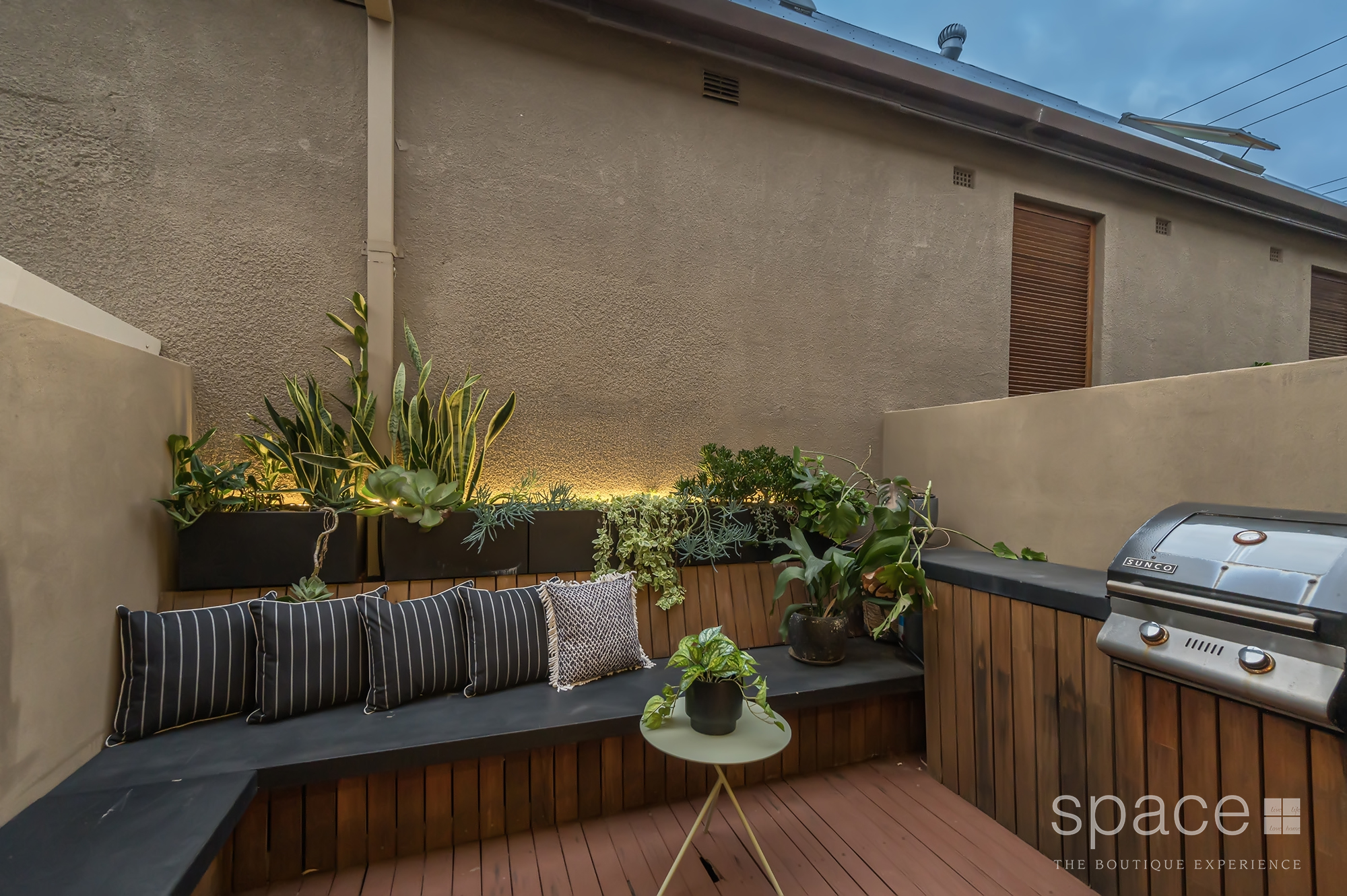 UNIT 5 65-67 RAGLAN RD, Mount Lawley, Perth CBD, 0 રૂમ, 0 બાથરૂમ, Townhouse