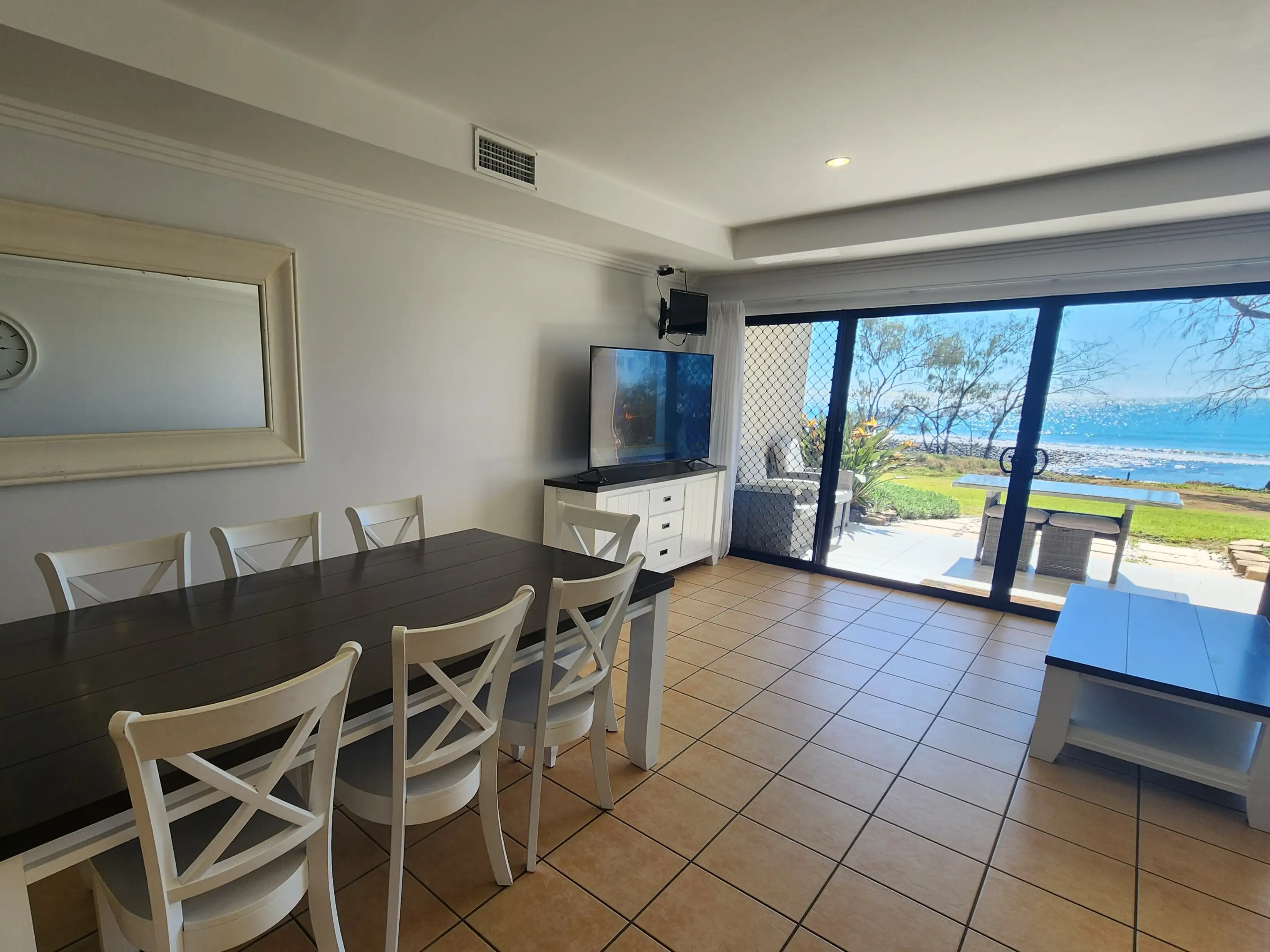 BEACH CONDOMINIUMS VILLA 38 1 PEBBLE BEACH DR, Coral Cove, Wide Bay, 0部屋, 0バスルーム, Townhouse