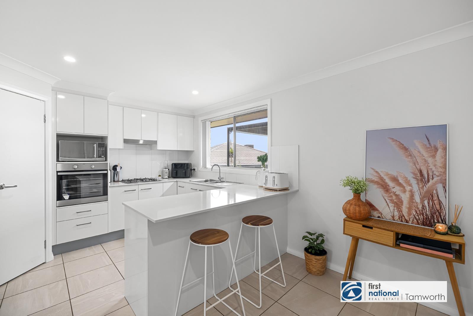 18 SCARBOROUGH CL, North Tamworth, Tamworth, 0 phòng ngủ, 0 phòng tắm, House