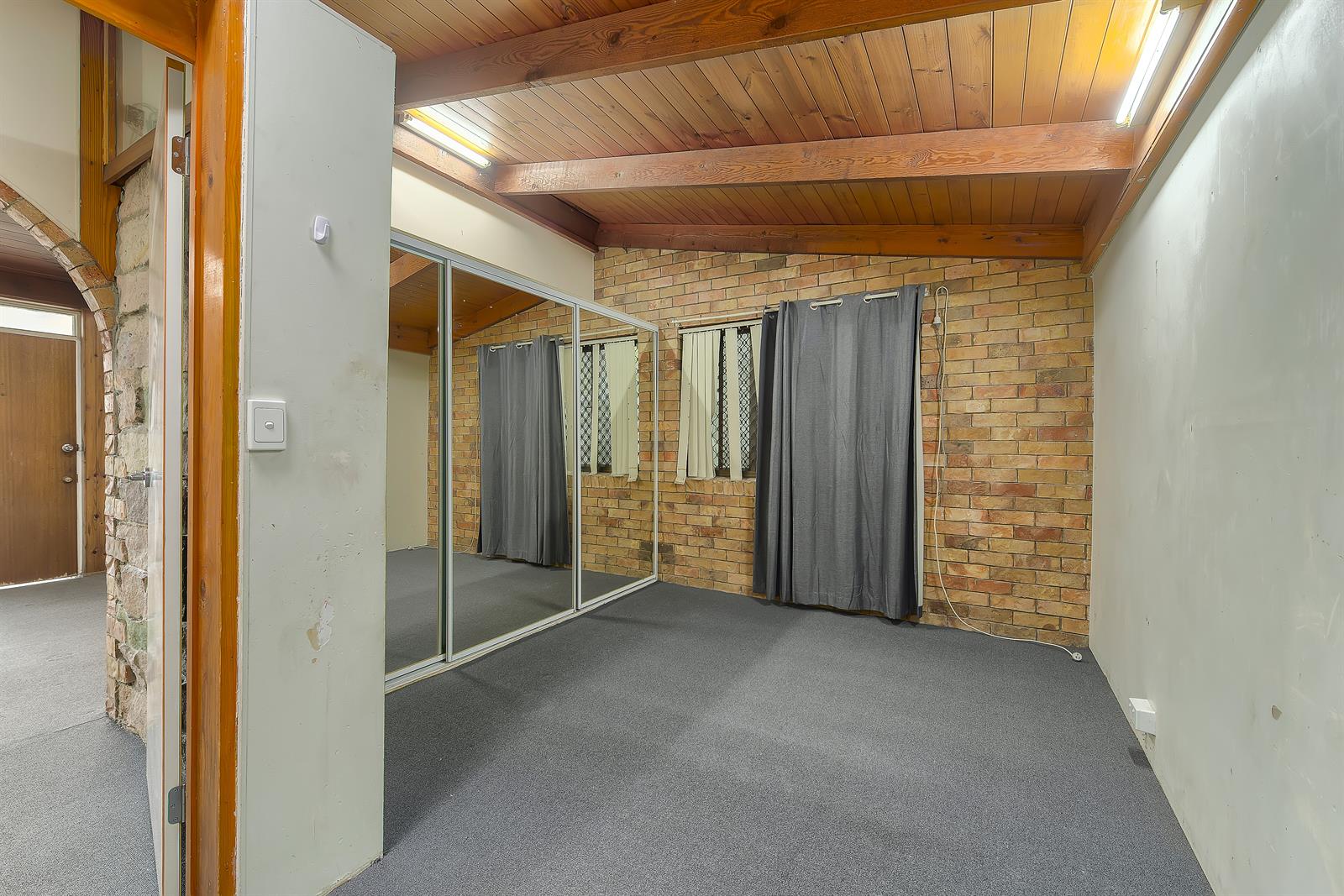 447 MUSGRAVE RD, Coopers Plains, Brisbane - Southern Region, 0 Kuwarto, 0 Banyo, House