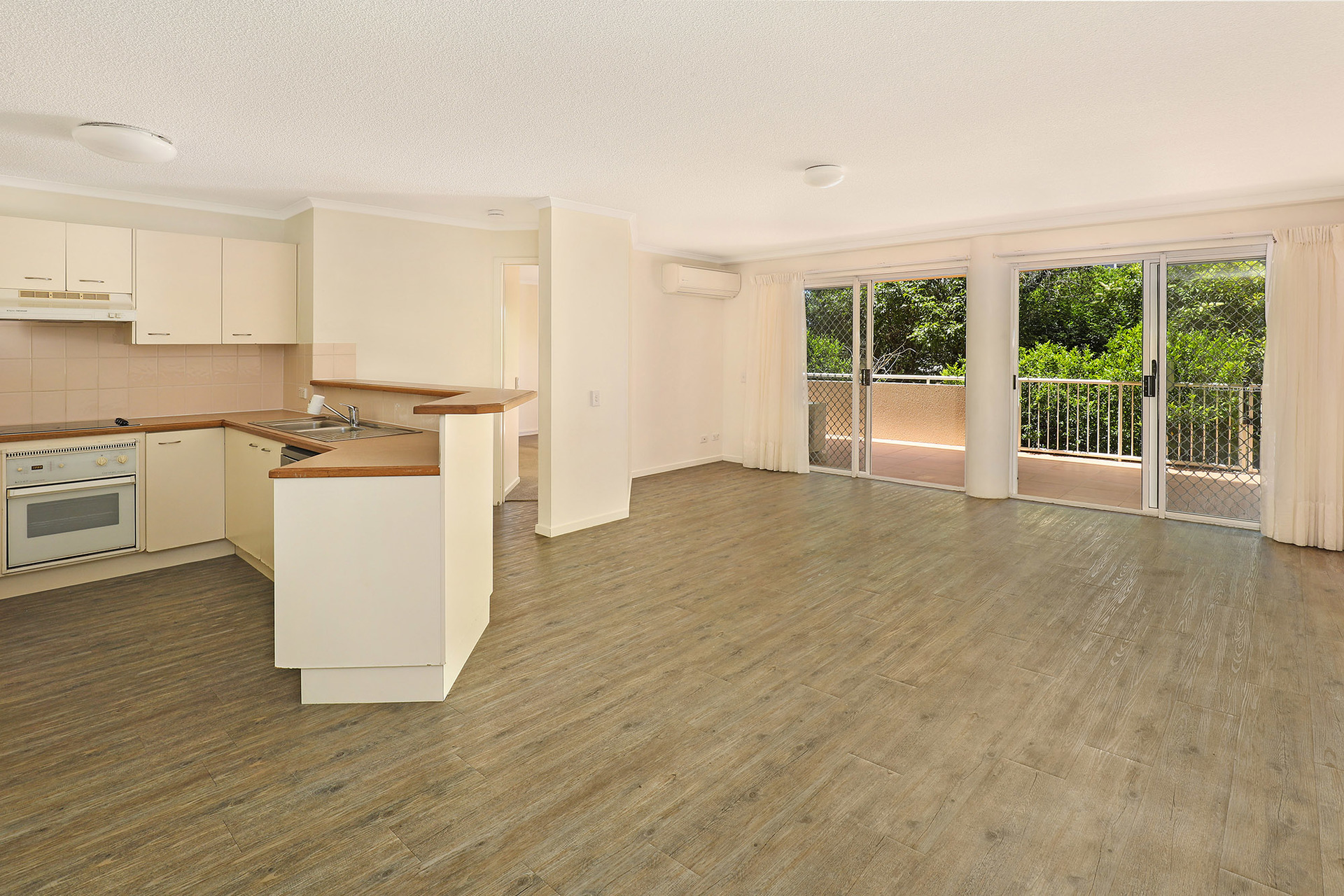 91-97 DUPORTH AV, Maroochydore, Sunshine Coast, 0部屋, 0バスルーム, Unit