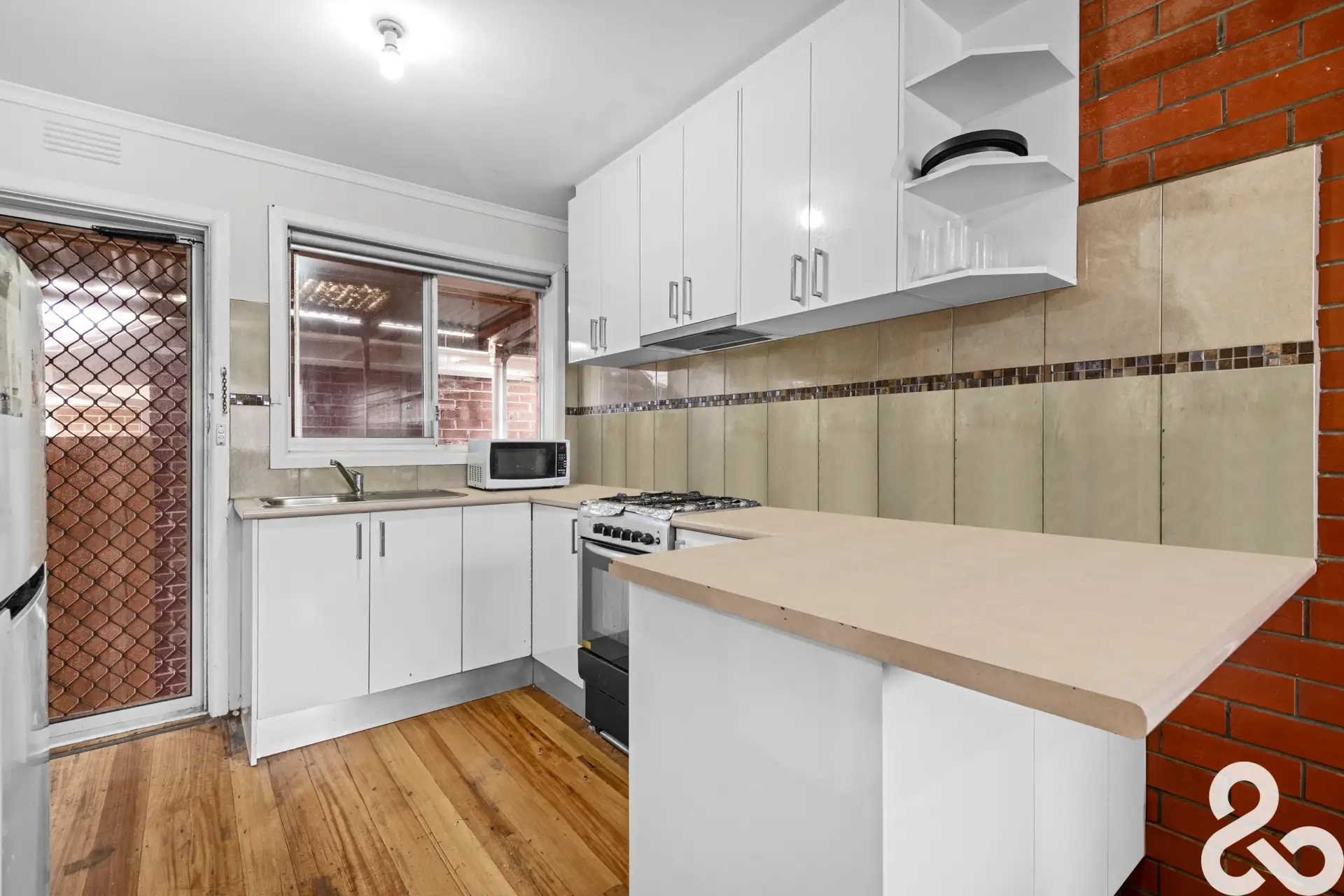 UNIT 4 2 CLARKE ST, Thomastown, North Melbourne, 0部屋, 0バスルーム, Unit