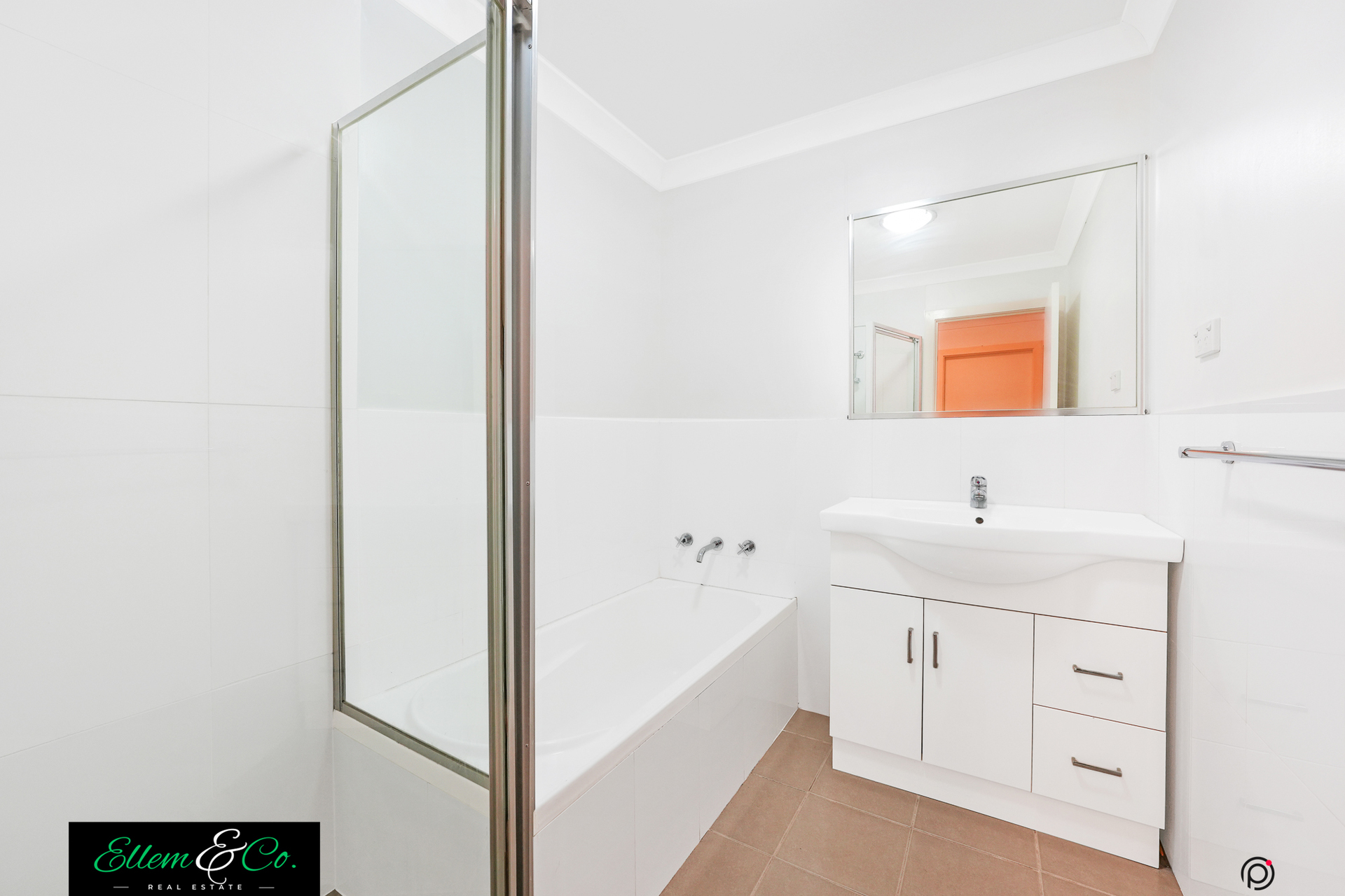 UNIT 2 85A WARATAH ST, Windang, South Coast, 0 રૂમ, 0 બાથરૂમ, Townhouse