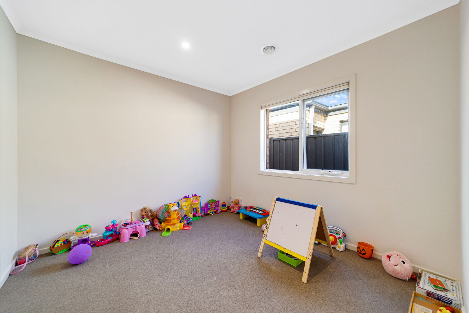30 MAYESBROOK RD, Manor Lakes, South West Melbourne, 0 Bedrooms, 0 Bathrooms, House