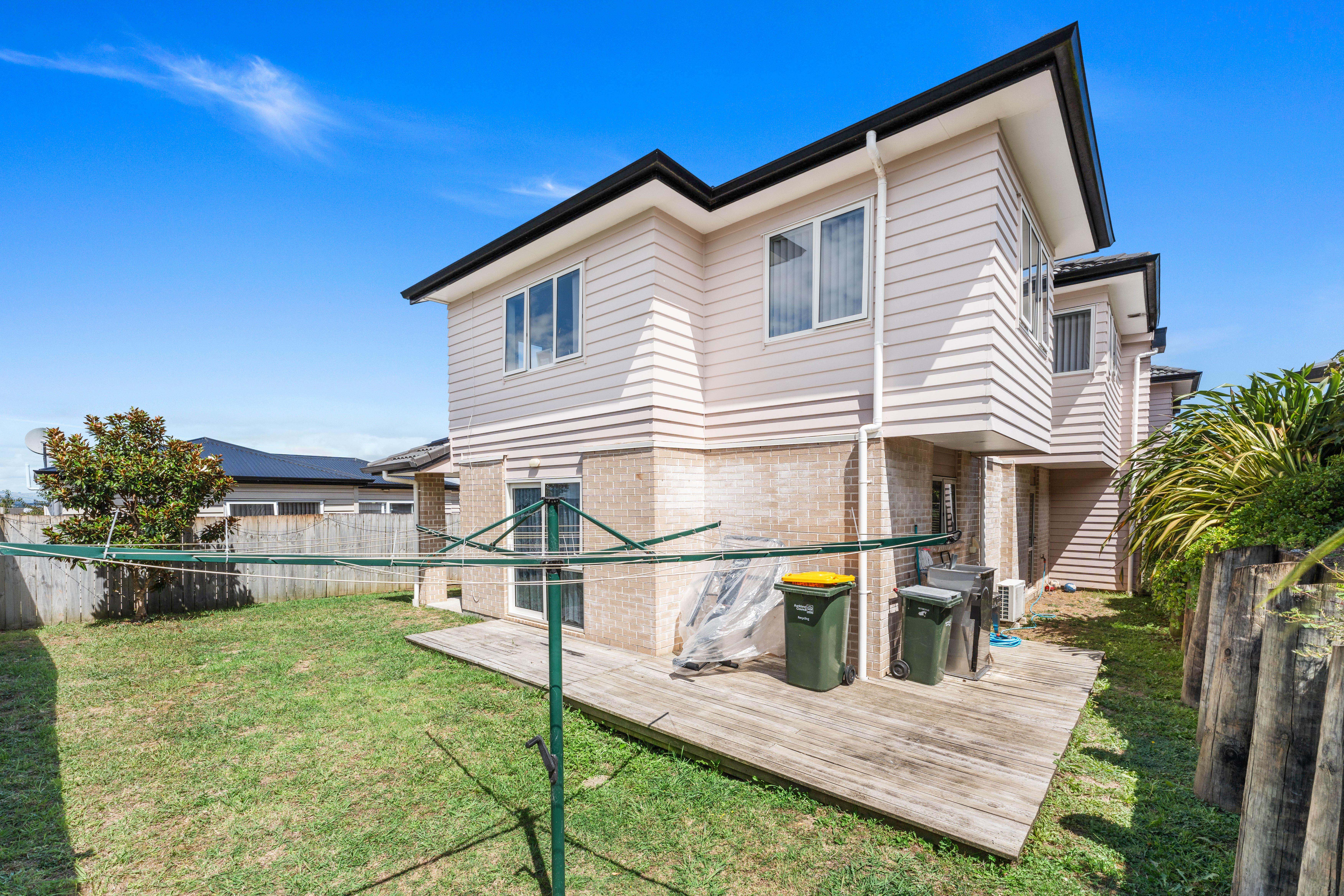 51 Senator Drive, Manurewa, Manukau City, 4 rūma, 2 rūma horoi, Townhouse