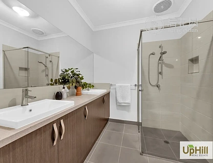 8 FAIRLANE CT, CRANBOURNE EAST VIC 3977, 0 ਕਮਰੇ, 0 ਬਾਥਰੂਮ, House