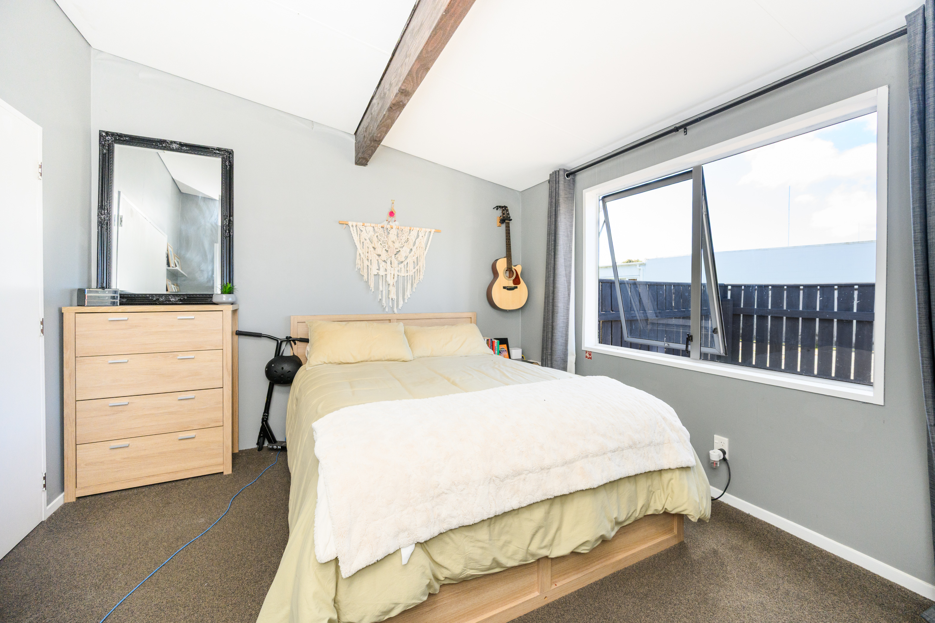 6 Westmere Place, Takaro, Palmerston North City, 2部屋, 1バスルーム, House