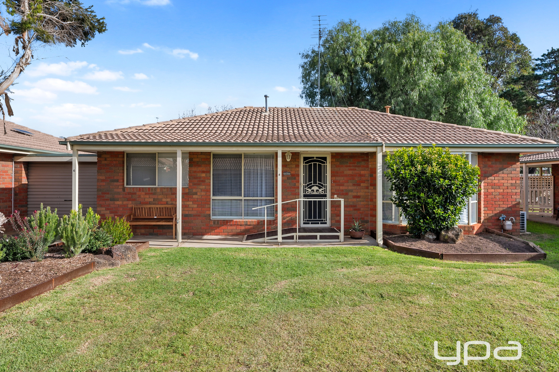UNIT 6 8 SIMPSON ST, Bacchus Marsh, Western Region, 0 Bedrooms, 0 Bathrooms, Unit