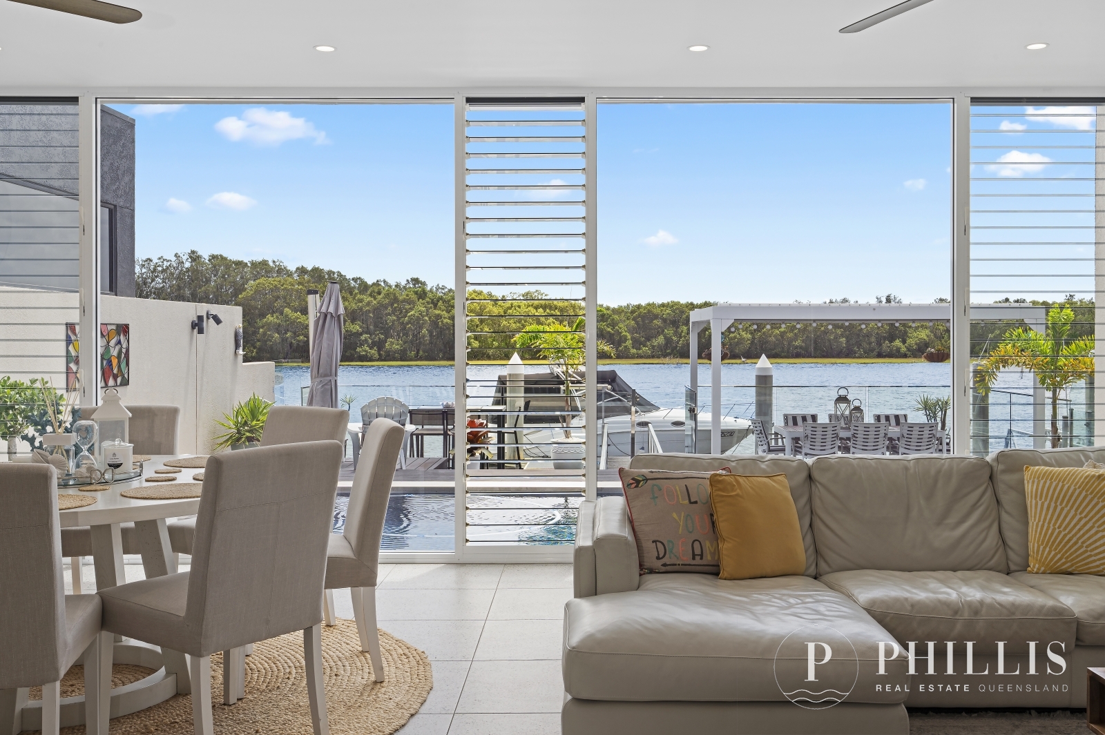 PLUMERIA 7106 MARINE DR EAST, Hope Island, Gold Coast, 0部屋, 0バスルーム, House