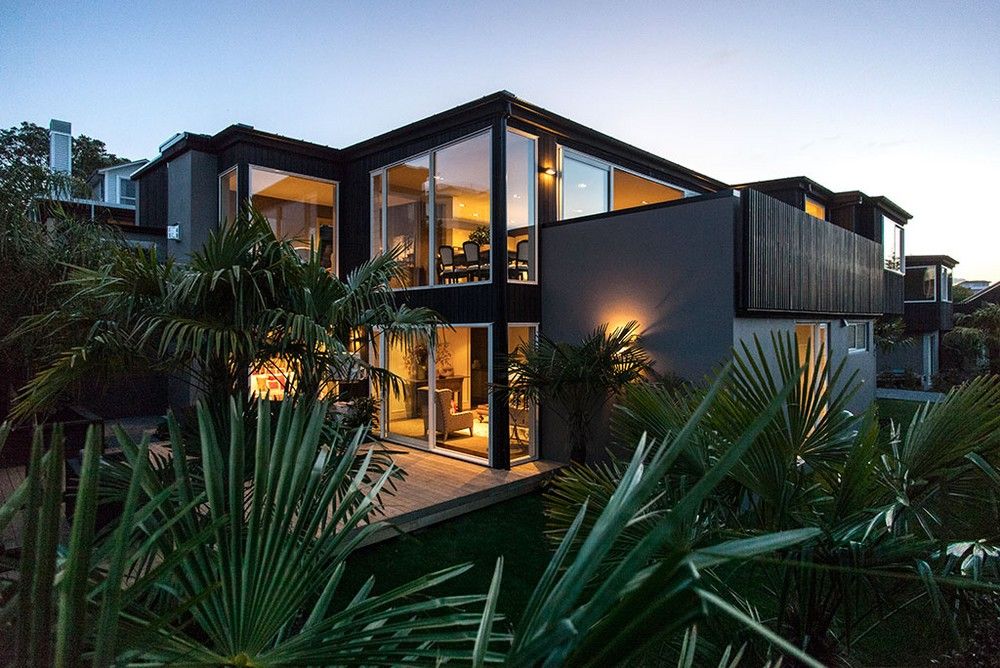 Residential  Mixed Housing Urban Zone