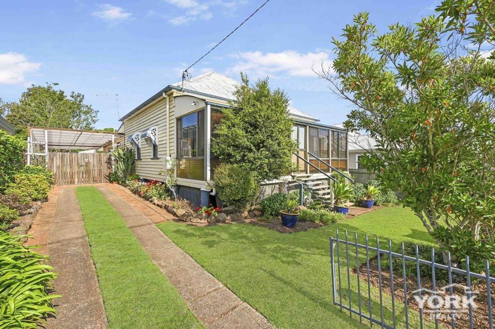 136 STUART ST, Mount Lofty, Toowoomba, 0房, 0浴, House