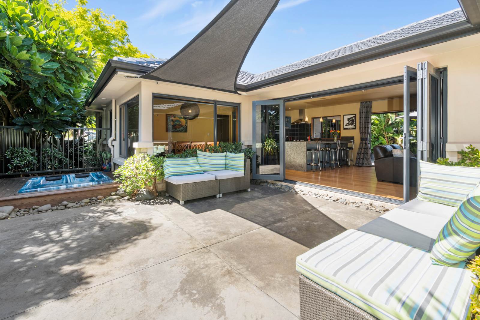 12 Glenross Drive, Wattle Downs, Manukau City, 3 ਕਮਰੇ, 0 ਬਾਥਰੂਮ