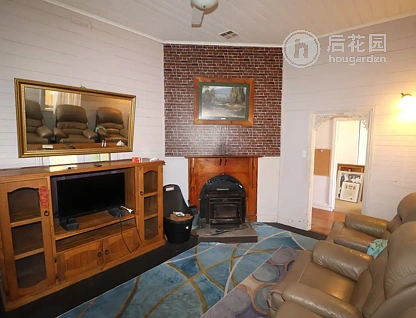 225 MEADE ST, GLEN INNES NSW 2370, 0房, 0浴, House