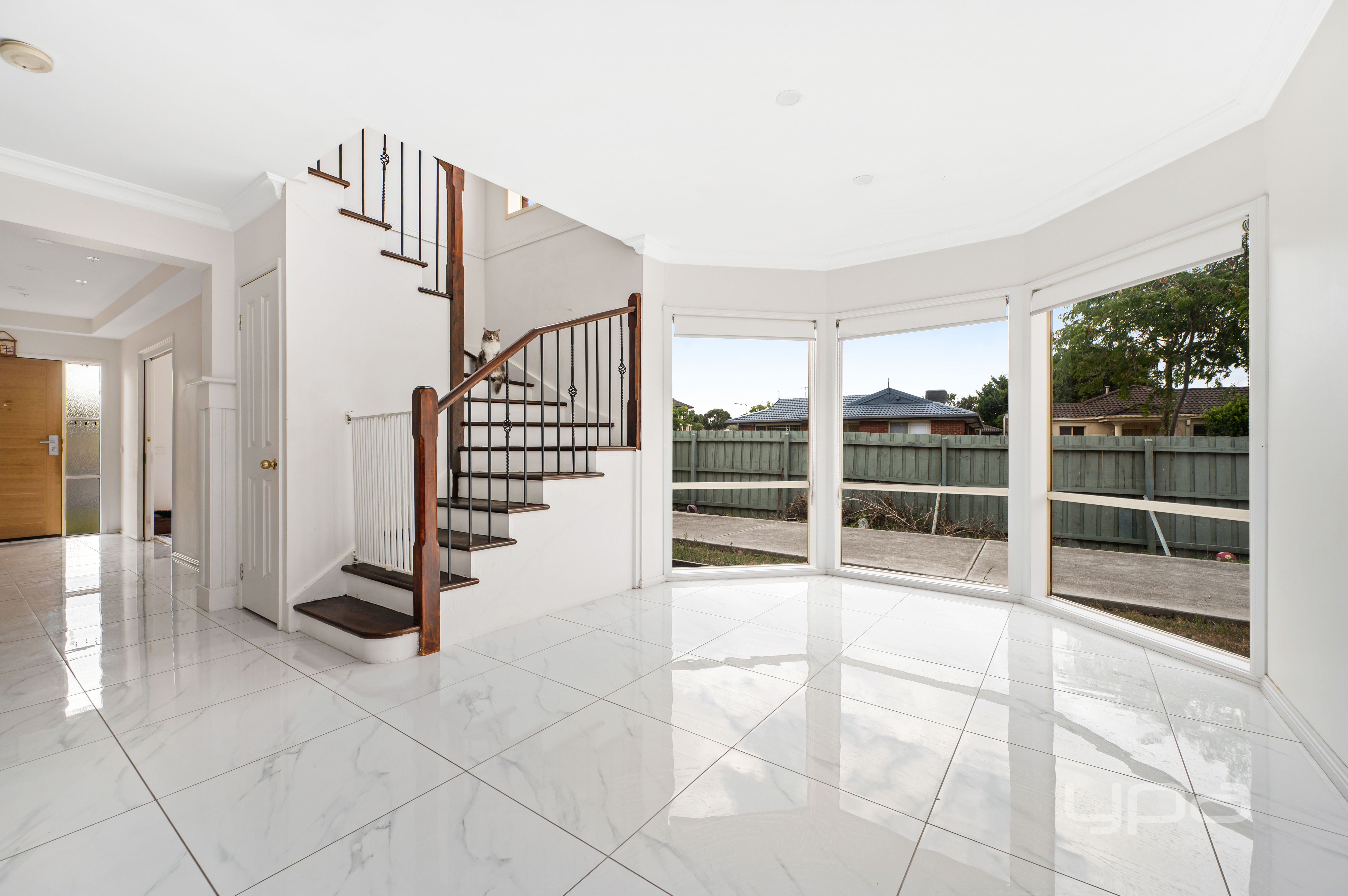 16 THOMPSON CR, Roxburgh Park, North Melbourne, 0 कमरे, 0 बाथरूम, House