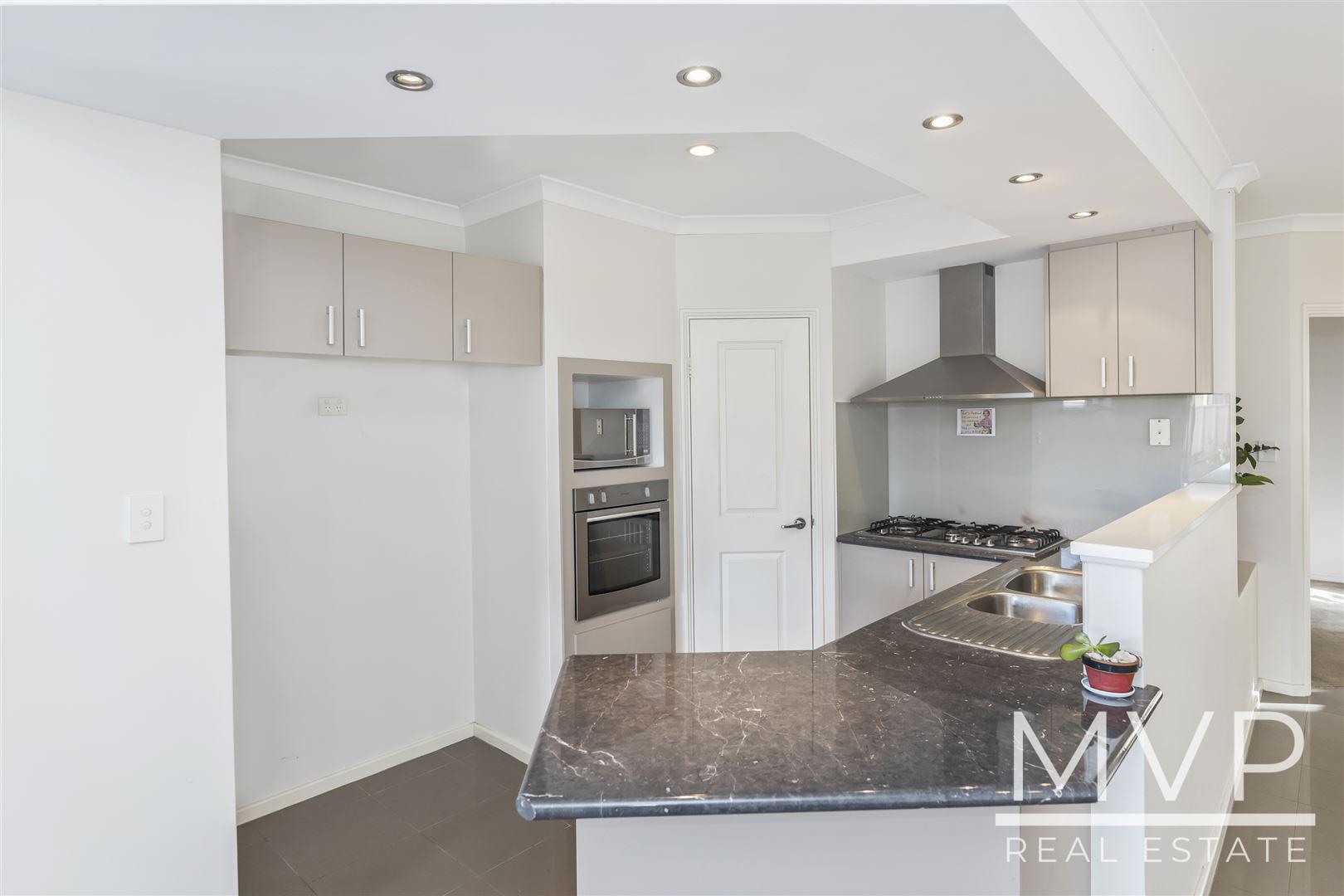 UNIT 4 5 OAK ST, CANNINGTON WA 6107, 0 Bedrooms, 0 Bathrooms, House