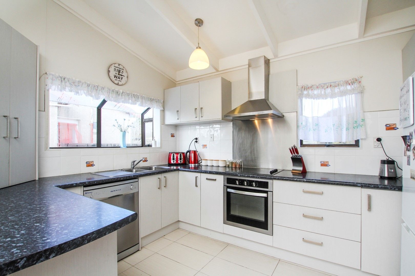 8 Kirkaldy Street, Wattle Downs, Manukau City, 3 રૂમ, 0 બાથરૂમ