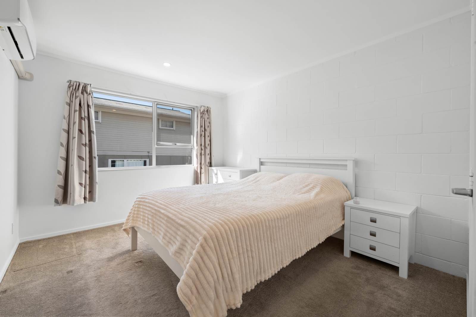 1/112 Gossamer Drive, Pakuranga Heights, Auckland - Manukau, 2房, 1浴, House
