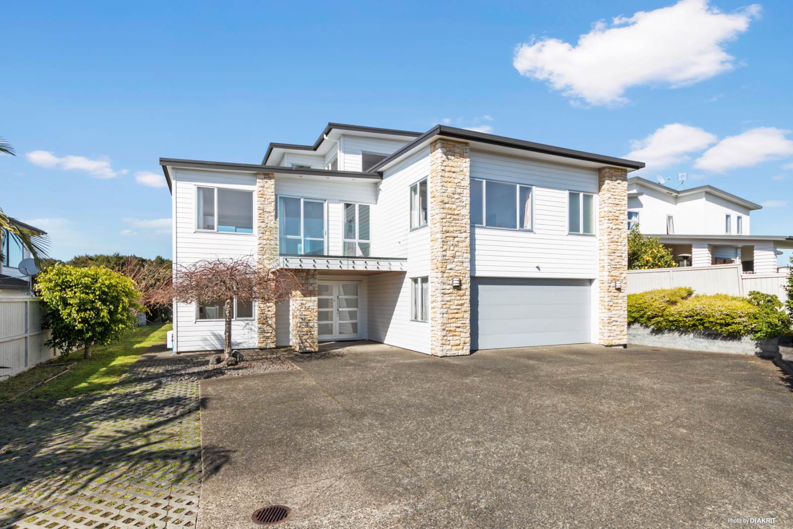 15 Onemana Way, Te Atatu Peninsula, Waitakere City, 6 ਕਮਰੇ, 4 ਬਾਥਰੂਮ