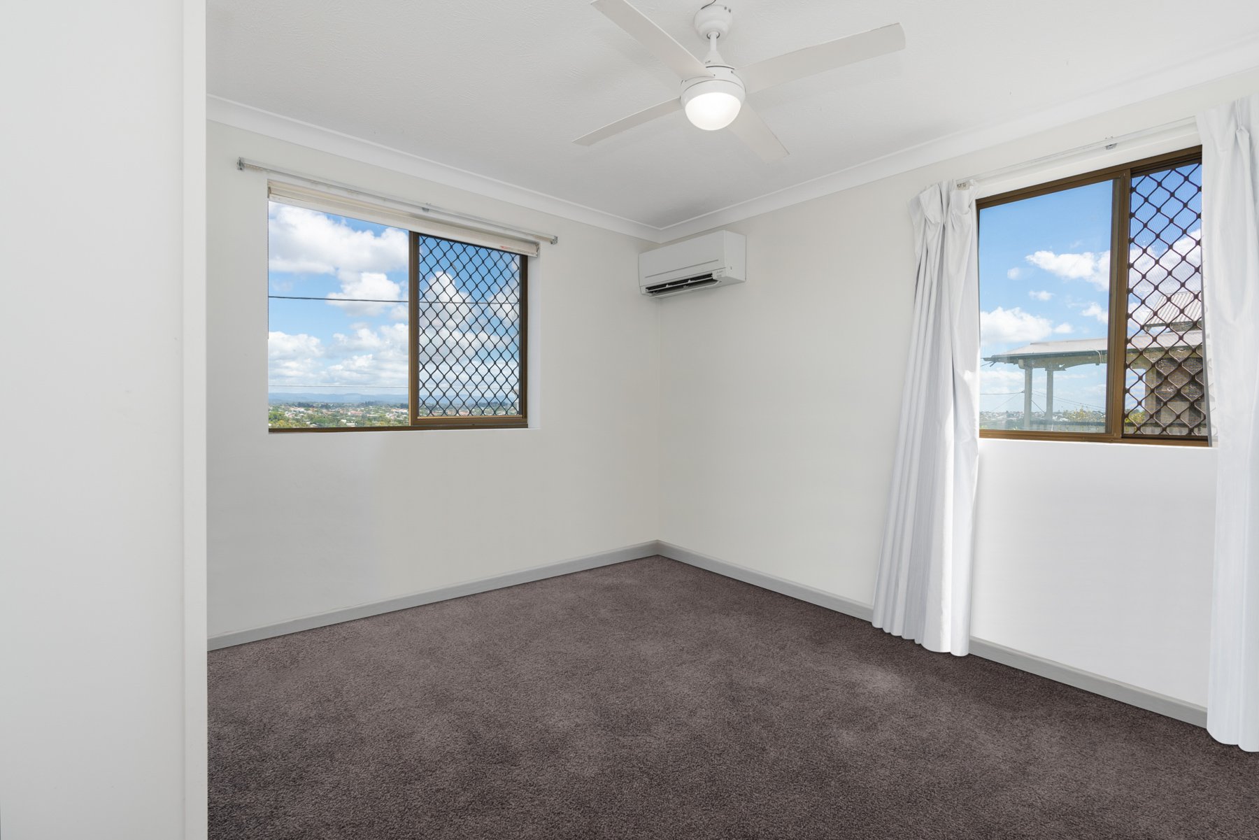 UNIT 1 11 VIEW ST, Wooloowin, Brisbane - Northern Region , 0 રૂમ, 0 બાથરૂમ, Unit