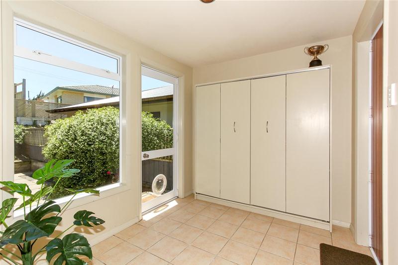 4b Awanui Street, Merrilands, New Plymouth, 3部屋, 0バスルーム