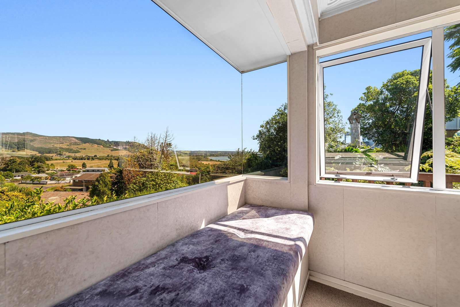 53 Grand Vue Road, Kawaha Point, Rotorua, 3 Bedrooms, 1 Bathrooms, House