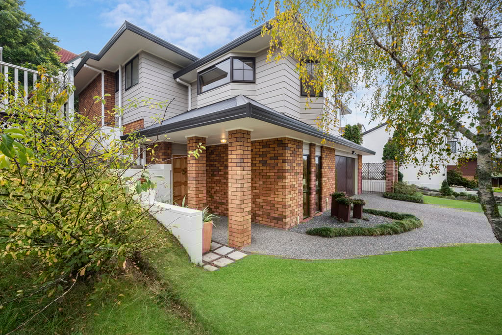 20 Mark Edward Drive, Half Moon Bay, Manukau City, 3 Bedrooms, 0 Bathrooms