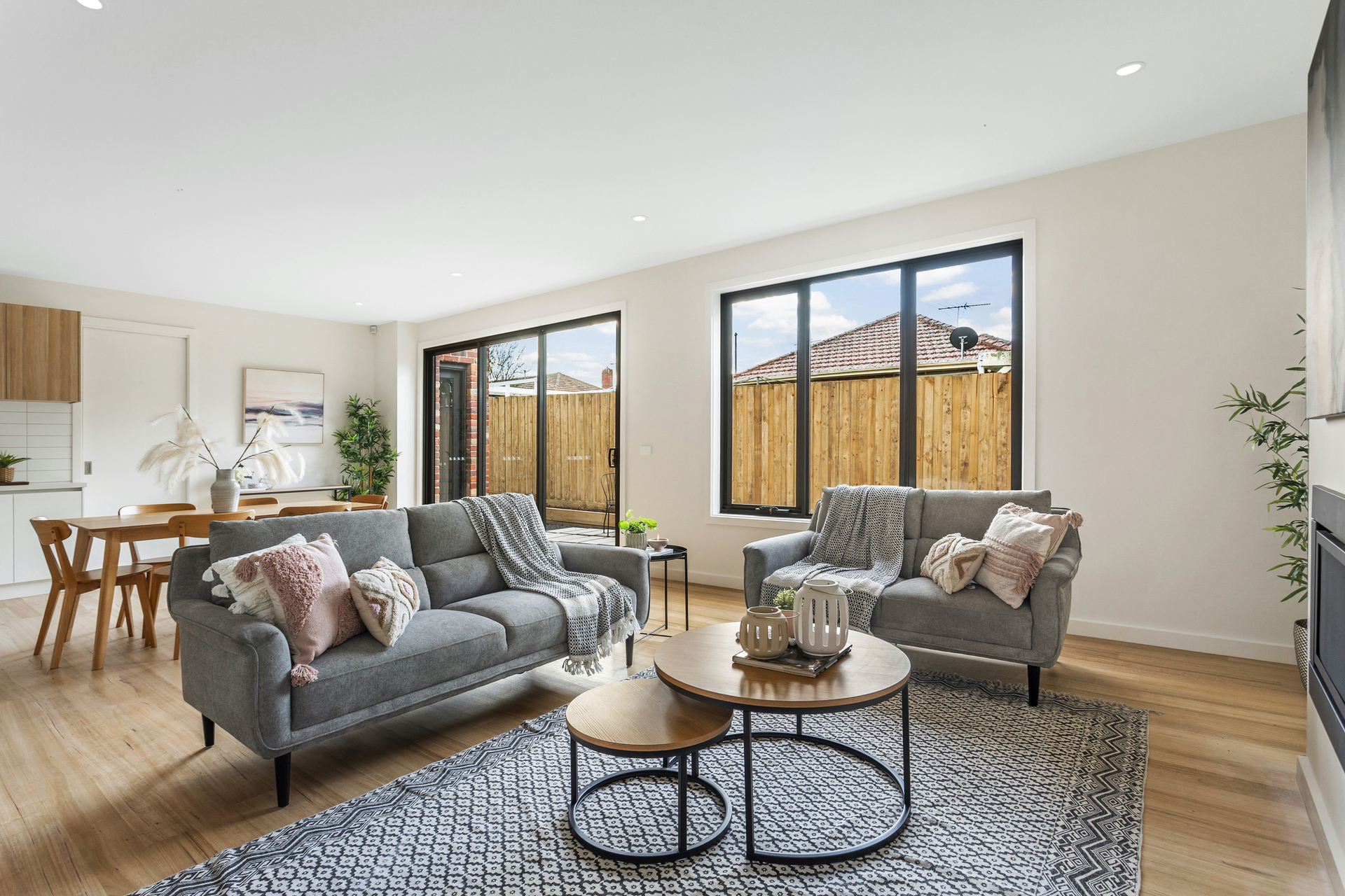 UNIT 2 56 DUNSTAN ST, Preston, North Melbourne, 0 ਕਮਰੇ, 0 ਬਾਥਰੂਮ, Townhouse
