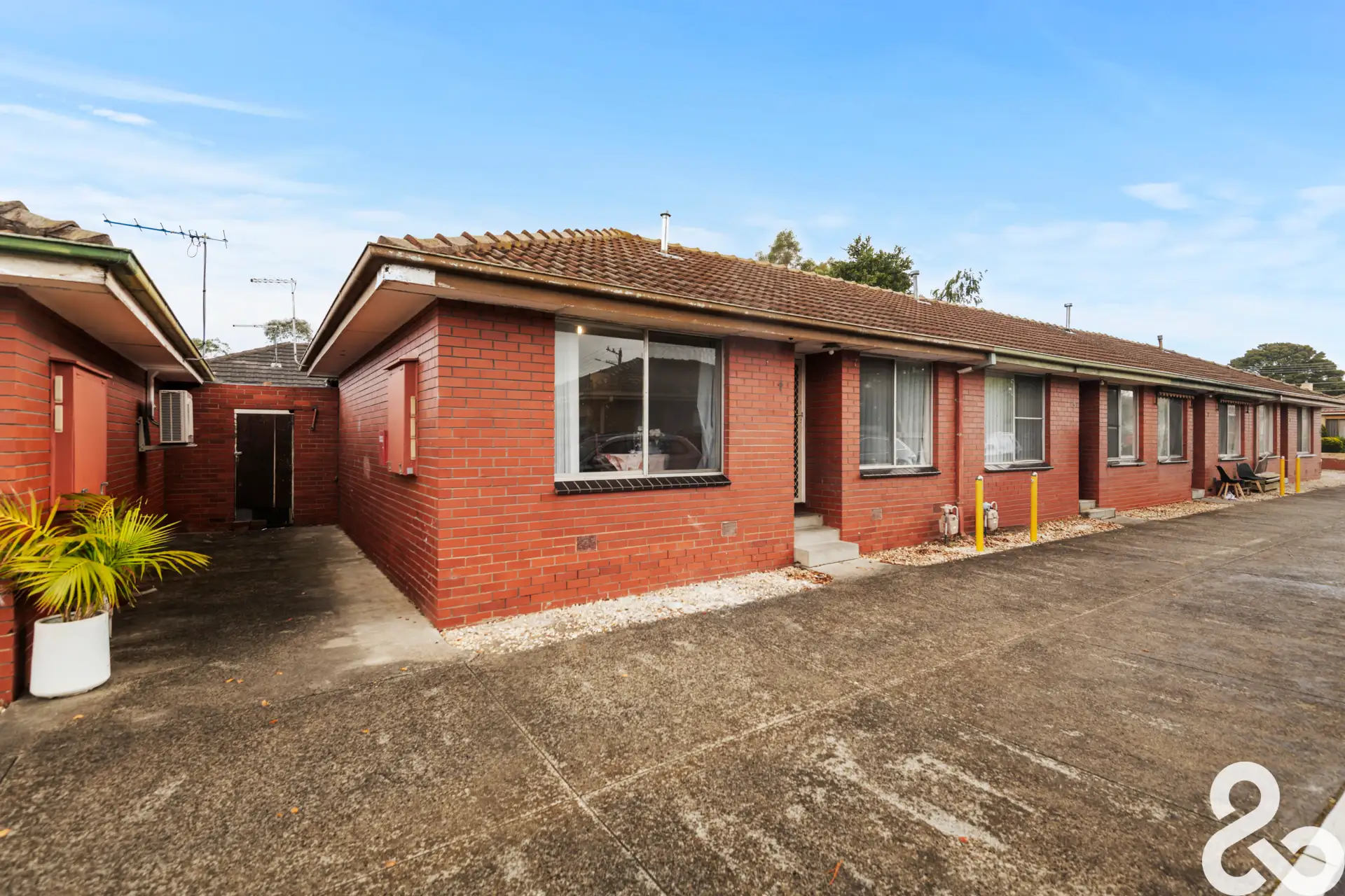 UNIT 4 2 CLARKE ST, Thomastown, North Melbourne, 0部屋, 0バスルーム, Unit