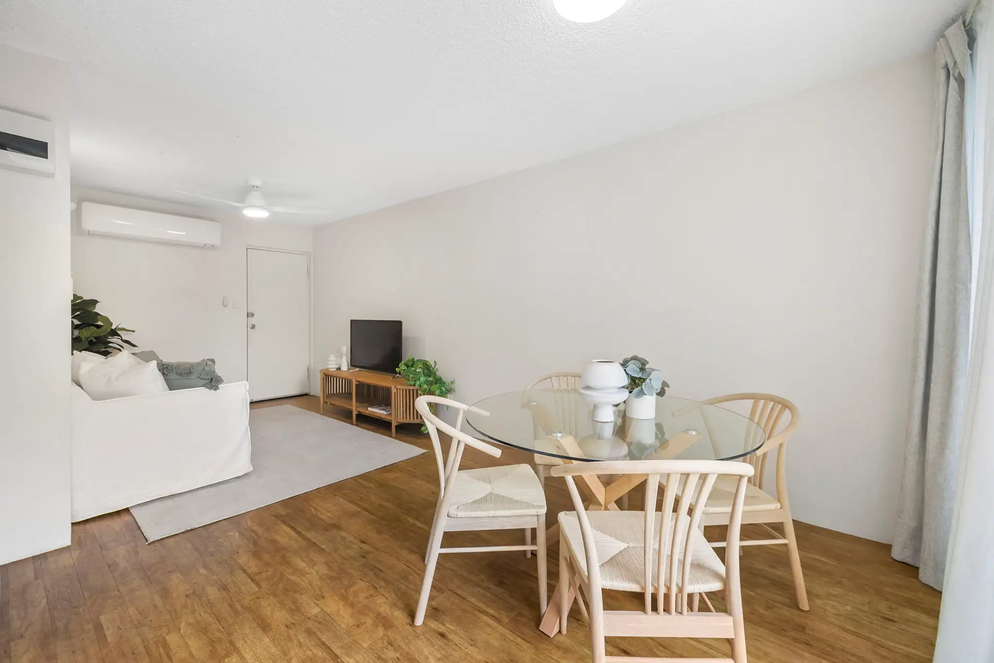 UNIT 4 28 UNDERHILL AV, Indooroopilly, Brisbane Western Region, 0 कमरे, 0 बाथरूम, Unit