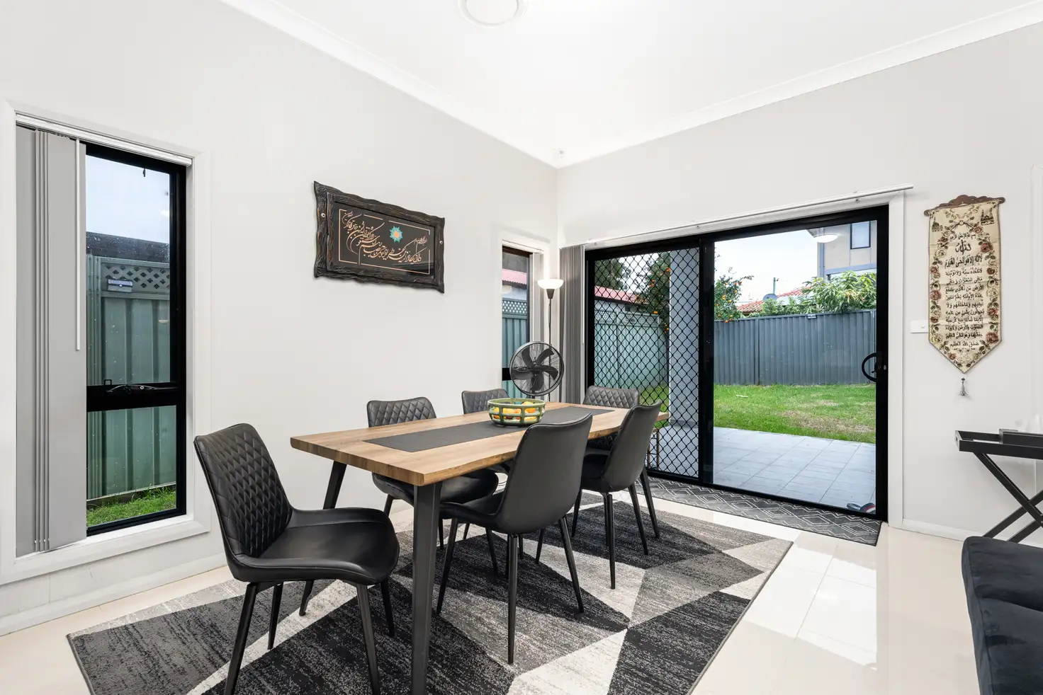UNIT 1 98 NEWTON RD, Blacktown, Western Suburbs, 0 ห้องนอน, 0 ห้องน้ำ, Townhouse
