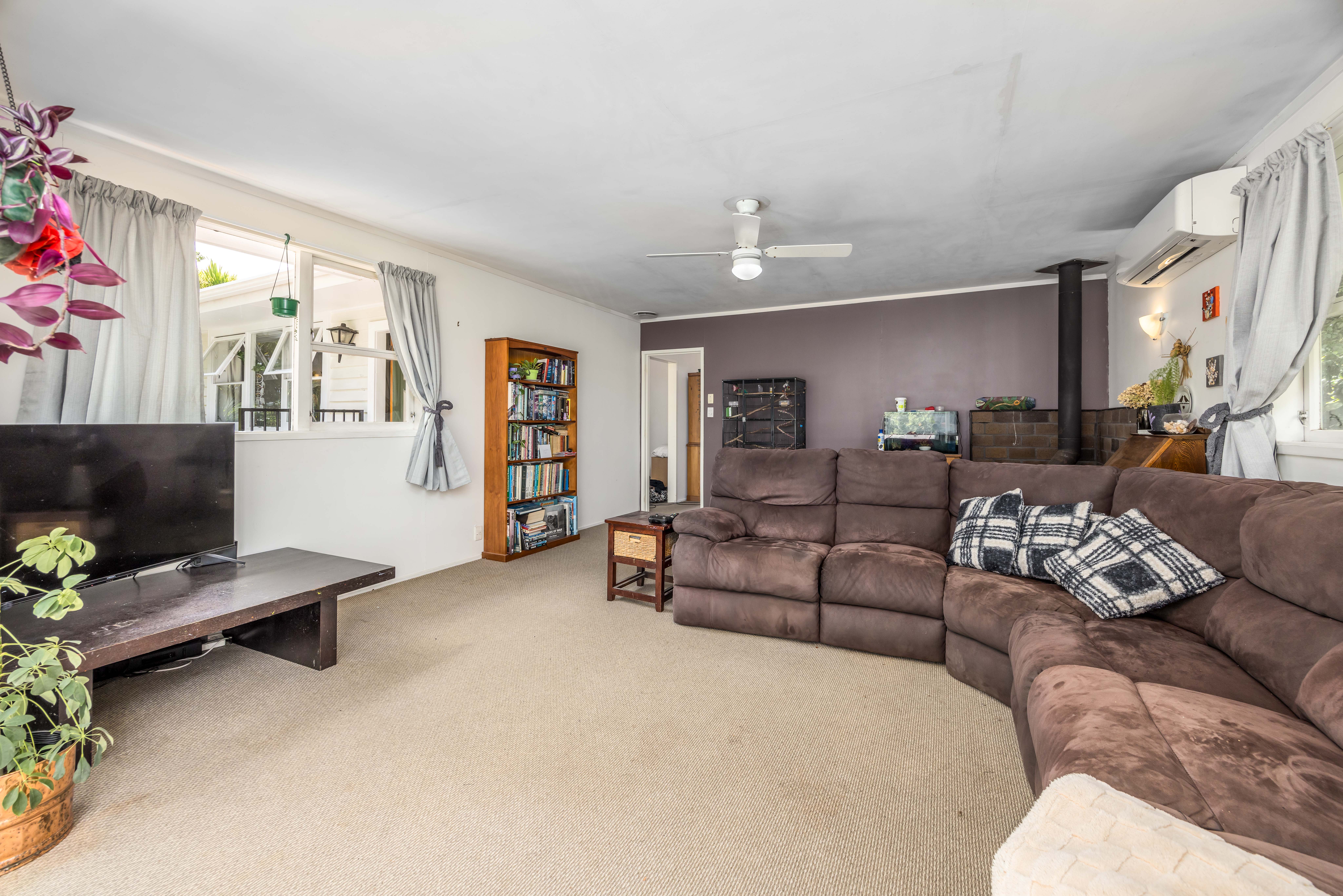546 Whangaparaoa Road, Stanmore Bay, Rodney, 4房, 2浴, House