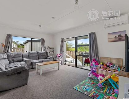 16 Southview Place, Wattle Downs, Auckland - Manukau, 4 ห้องนอน, 1 ห้องน้ำ