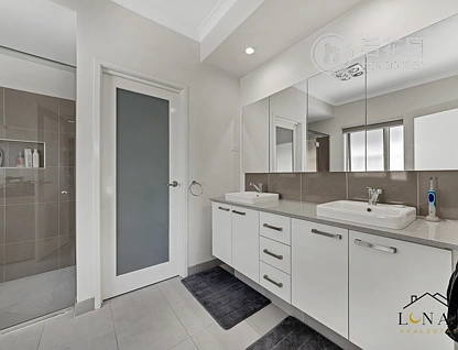 31 QUIST PDE, CRANBOURNE WEST VIC 3977, 3房, 2浴, House